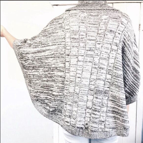 Market & Spruce | Stitch Fix Cilia Poncho Sweater - Picture 3 of 12